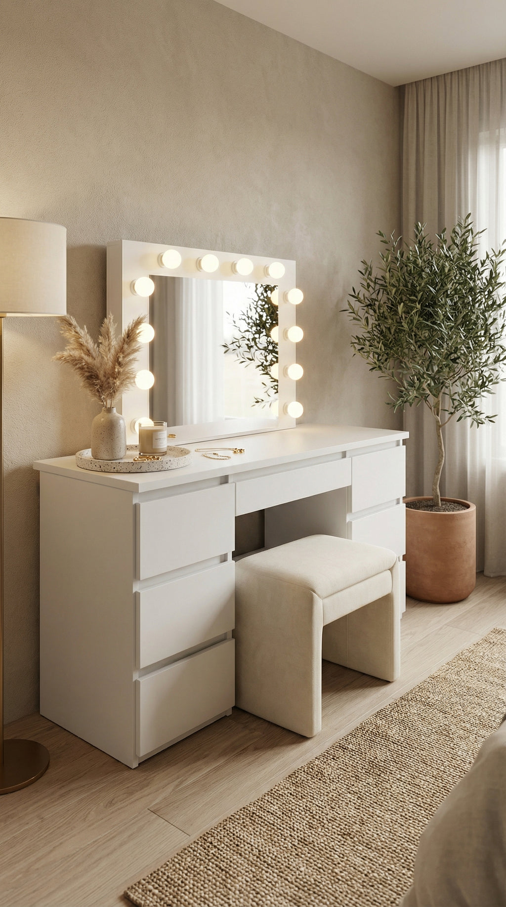 Linea Studio LED Vanity
